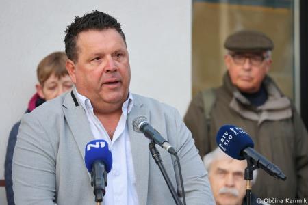 Javno pismo ministrici za zdravje in miren shod v podporo zoper ukinitvi Nujne medicinske pomoči Kamnik (37)